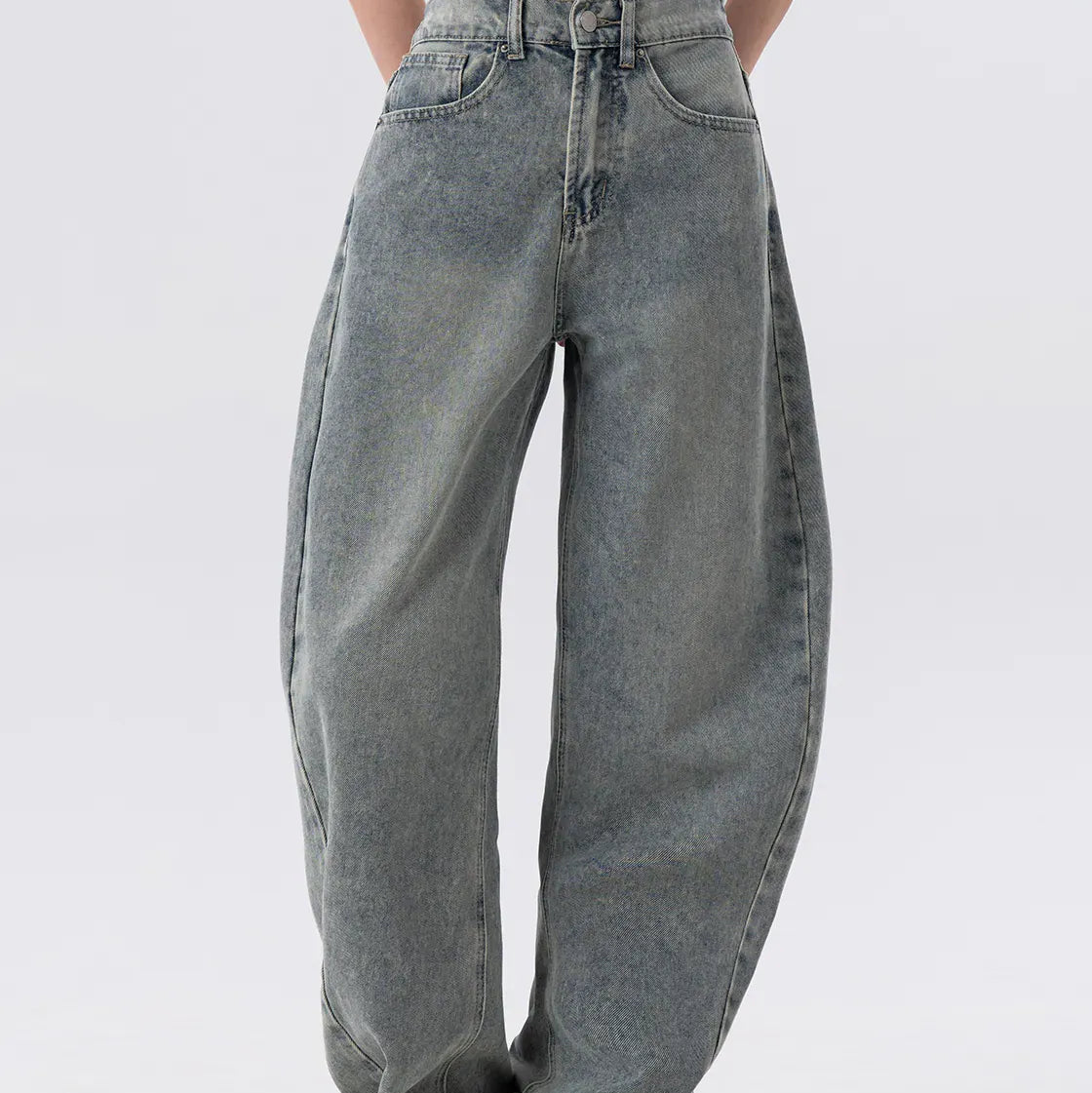Women's loose wide leg jeans